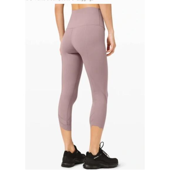 Lululemon Wunder Under Scalloped Hem High-Rise Fold-over Legging 6 Gym Sporty - Picture 1 of 12